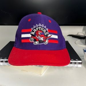 RETRO- Raptors Snapback